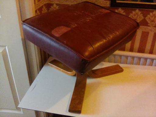 Buy & Sell North Northamptonshire Kettering - North Northamptonshire - Photos for Danway faux leather footstool