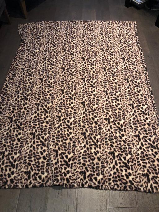 Buy & Sell West Midlands Birmingham - Photos for Leopard print blanket, throw, 75x65 inches