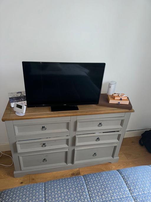 Buy & Sell North London Enfield - Photos for Chest of drawers