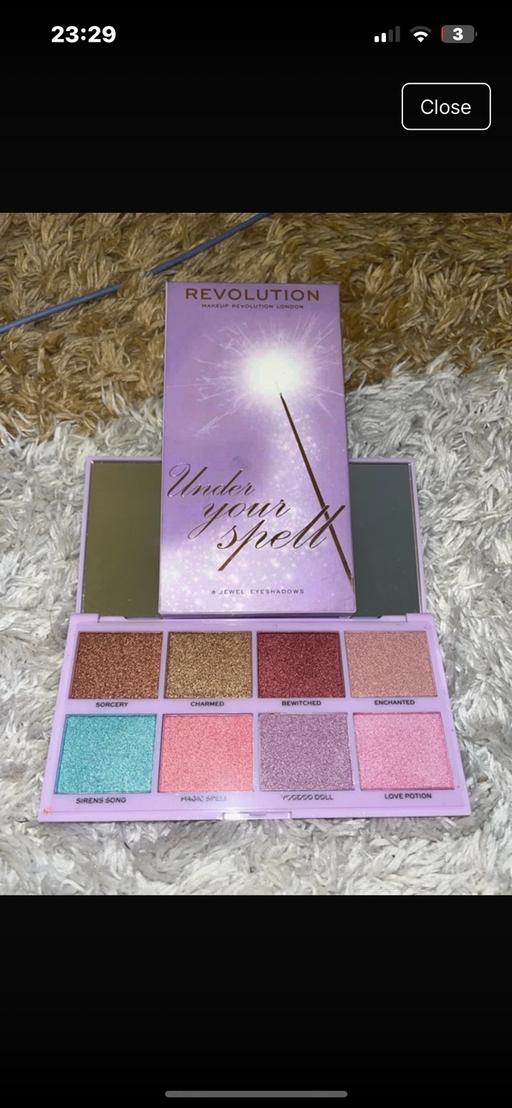 Buy & Sell West Midlands Birmingham - Photos for New Revolution Makeup Palette