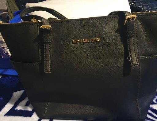 Buy & Sell North West London Willesden - North West London - Photos for Michael kors ladies bag