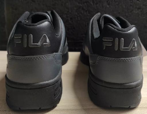 Buy & Sell West London East Acton - West London - Photos for Fila Teratach 600 Trainers 5.5