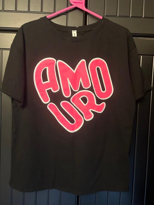 Buy & Sell West Midlands Dudley - Photos for Amour T-shirt size 12-14