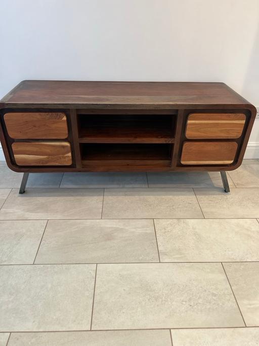 Buy & Sell Surrey Mole Valley - Photos for Solid Oak TV Unit