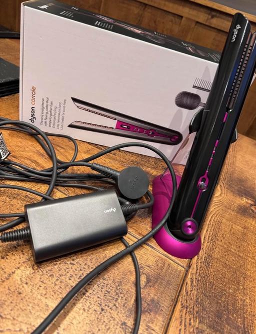 Buy & Sell Derbyshire Chesterfield - Photos for Dyson Hair Straighteners