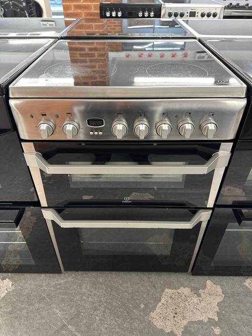 Buy & Sell West Midlands Wolverhampton - Photos for Indesit 60cm Ceramic Hob Electric Cooker