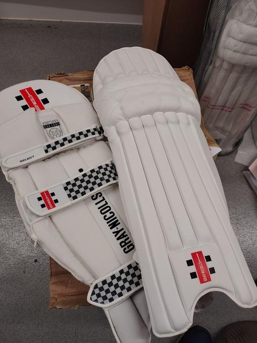 Buy & Sell North West London West Harrow - Harrow - Photos for Gray Nicolls Classic Select batting pads mens