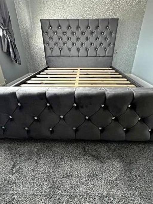 Buy & Sell Greater Manchester Salford - Photos for Brand new luxury chesterfield Bed frame