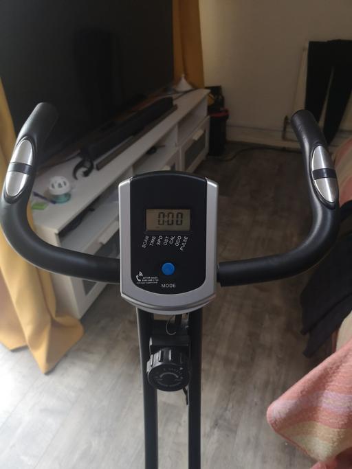 Buy & Sell Essex Thurrock - Essex - Photos for Exercise bike. like new