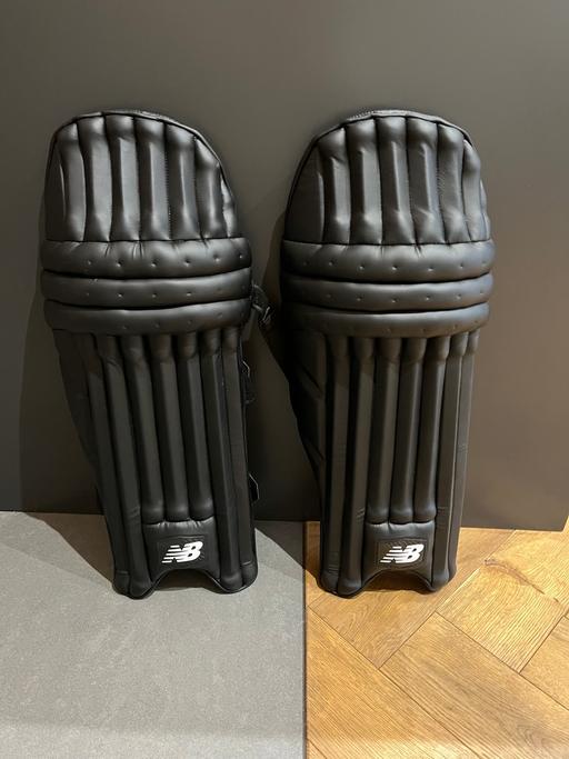 Buy & Sell Hampshire Rushmoor - Photos for Youth/Small Men’s New Balance Batting Pads