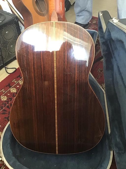 Buy & Sell Surrey Guildford - Photos for Saido Yairi 1968 Guitar