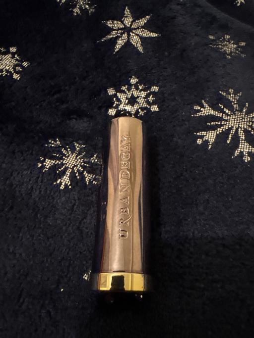 Buy & Sell West London Hounslow - Photos for Urban decay shade manic cream lipstick