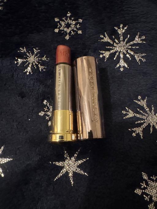 Buy & Sell West London Hounslow - Photos for Urban decay amulet metallized lipstick