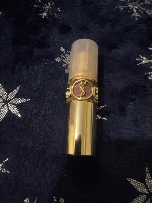 Buy & Sell West London Hounslow - Photos for Ysl rouge volupte 28