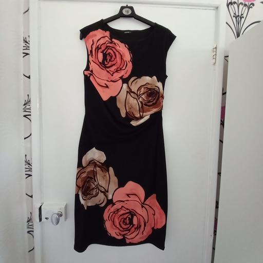 Buy & Sell Staffordshire South Staffordshire - Photos for size 10 floral dress