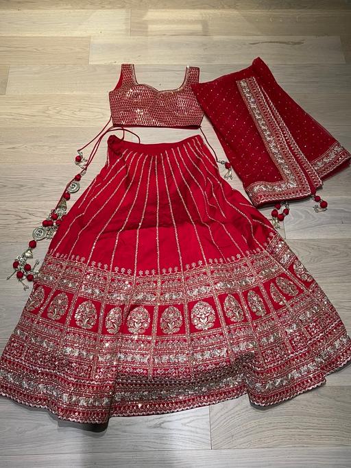 Buy & Sell Central London St Luke`s - Central London - Photos for Red and Champagne Lehenga Choli + Dupatta