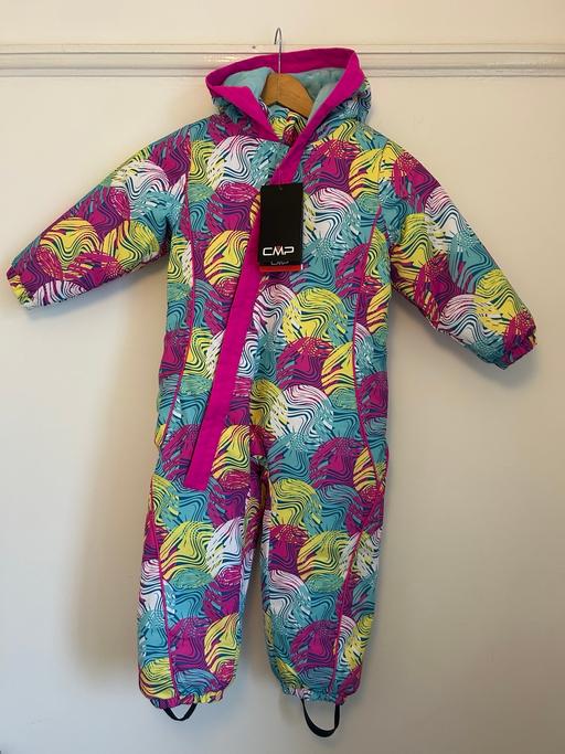 Buy & Sell Lancashire Blackpool - Photos for 4-5yr ski suit