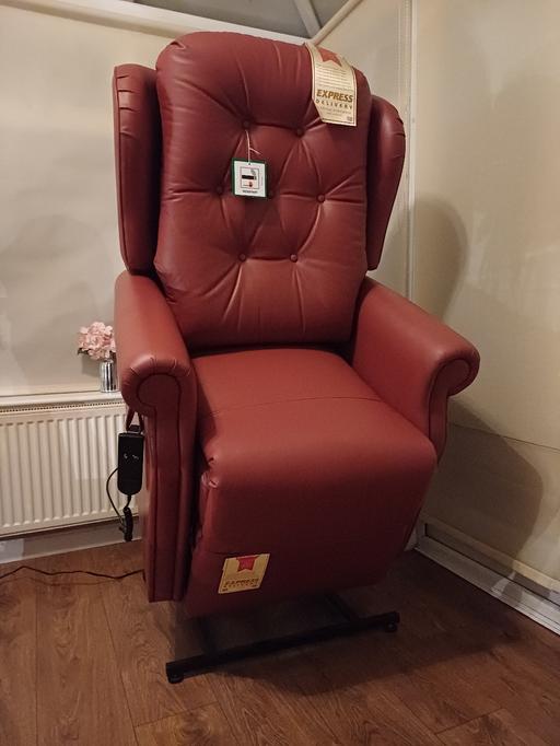 Buy & Sell West Midlands Sandwell - Photos for electric rise and recliner chair