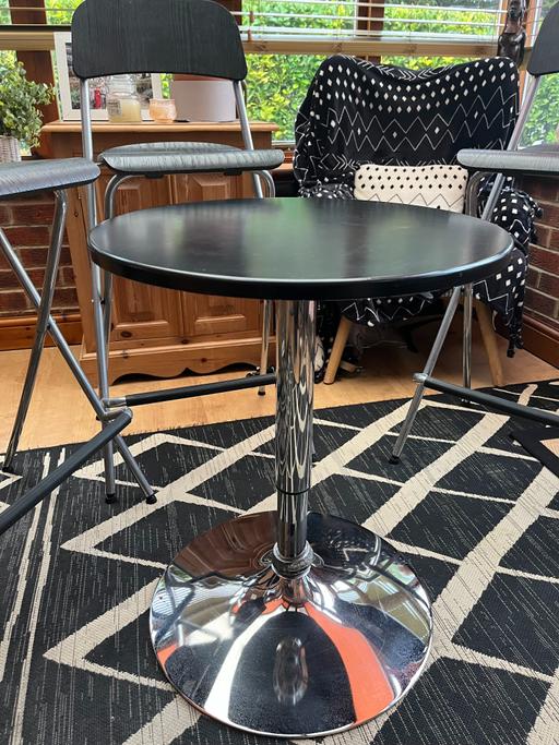 Buy & Sell Kent Medway - Kent - Photos for Ikea Round Adj Bar Table & 5 Stalls/chairs