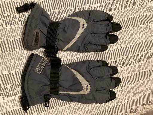 Buy & Sell Hampshire Hart - Photos for Ski gloves