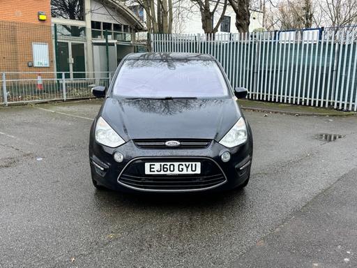 Vehicles East London Highams Park - East London - Photos for 2010 Ford S Max titanium auto