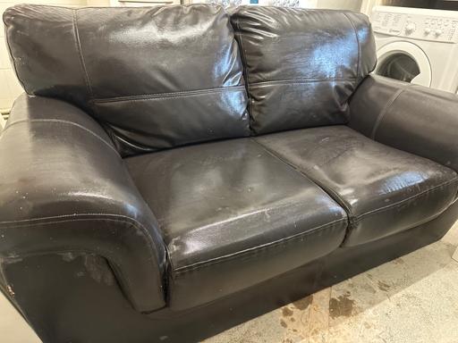 Buy & Sell Central London Waterloo - Central London - Photos for FREE Black leather sofa