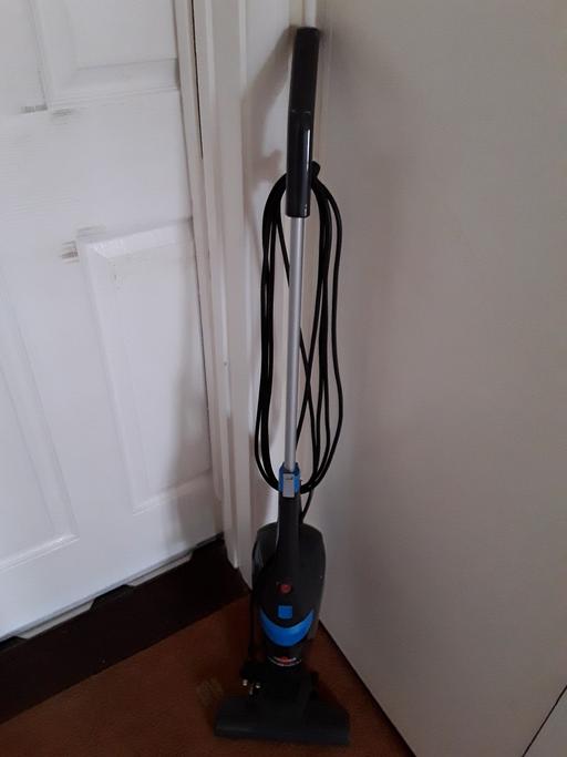 Buy & Sell Kent Medway - Kent - Photos for BISSELL LIGHTWEIGHT CORDED VACUUM CLEANER.