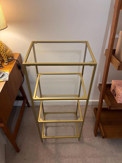 Buy & Sell East London All Saints - East London - Photos for Glass shelves with gold accents