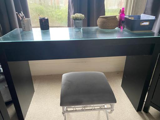 Buy & Sell North London Crouch End - North London - Photos for Console / cosmetic table