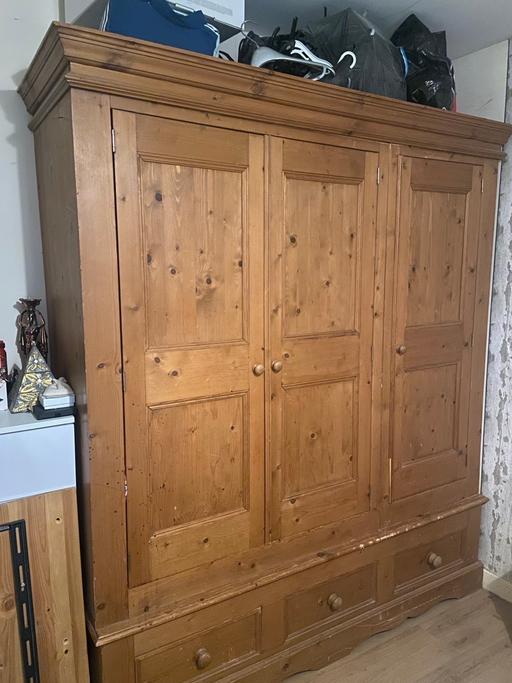 Buy & Sell Warwickshire Warwick - Photos for Wooden wardrobe