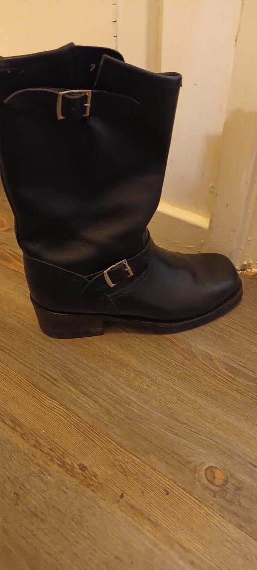 Buy & Sell South West London Sutton - Photos for biker boots