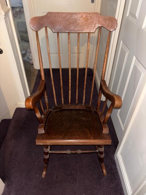 Buy & Sell East London Old Street - East London - Photos for wooden rocking chair ( needs work)