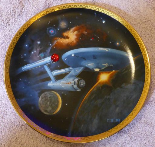 Buy & Sell Devon Plymouth - Photos for Franklin Mint Heirloom NCC-1701 Crystal Plate