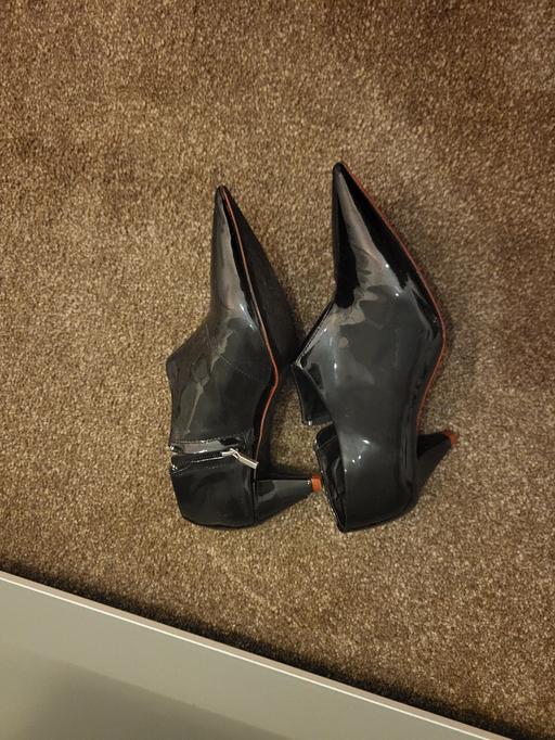 Buy & Sell Lancashire Hyndburn - Photos for zara short ankle heeled boots