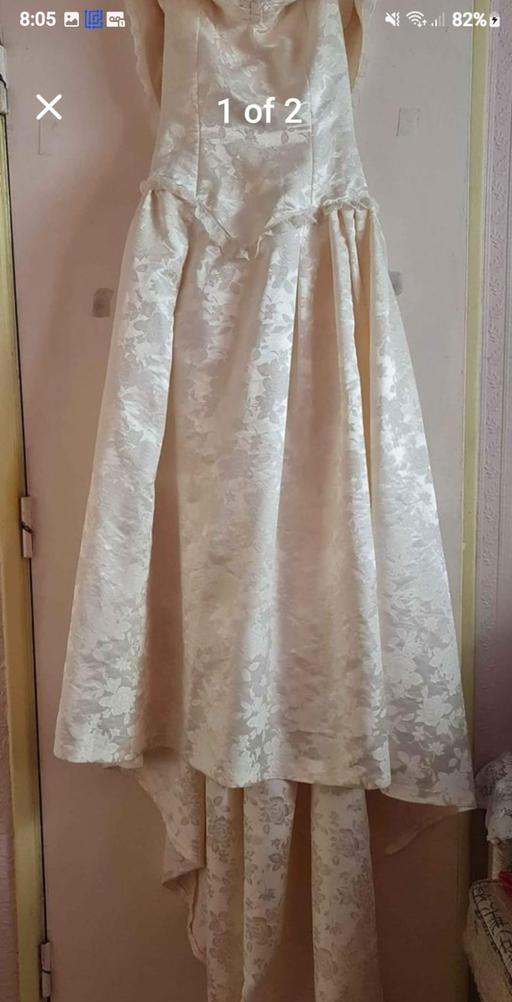 Buy & Sell Newport - Wales Newport - NP19 - Photos for cream wedding dress size 12/14