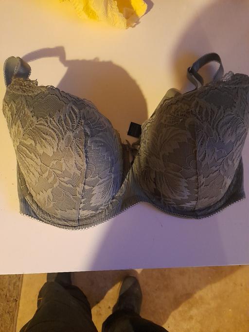 Buy & Sell West Midlands Wolverhampton - Photos for bra 40c m&s