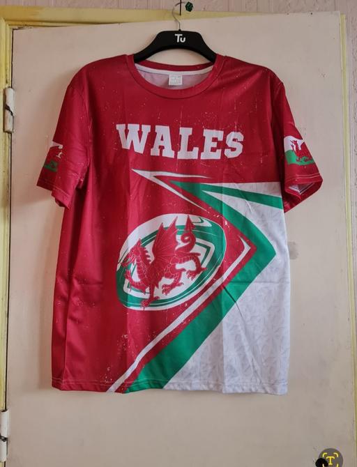 Buy & Sell Newport - Wales Saint Julians - Newport - Photos for Wales Rugby T shirt size L S XL M