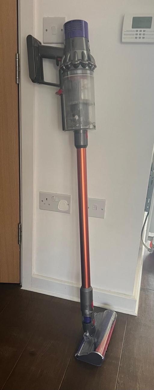 Buy & Sell South West London Streatham Common - South West London - Photos for Dyson vacuum cleaner V10 absolute