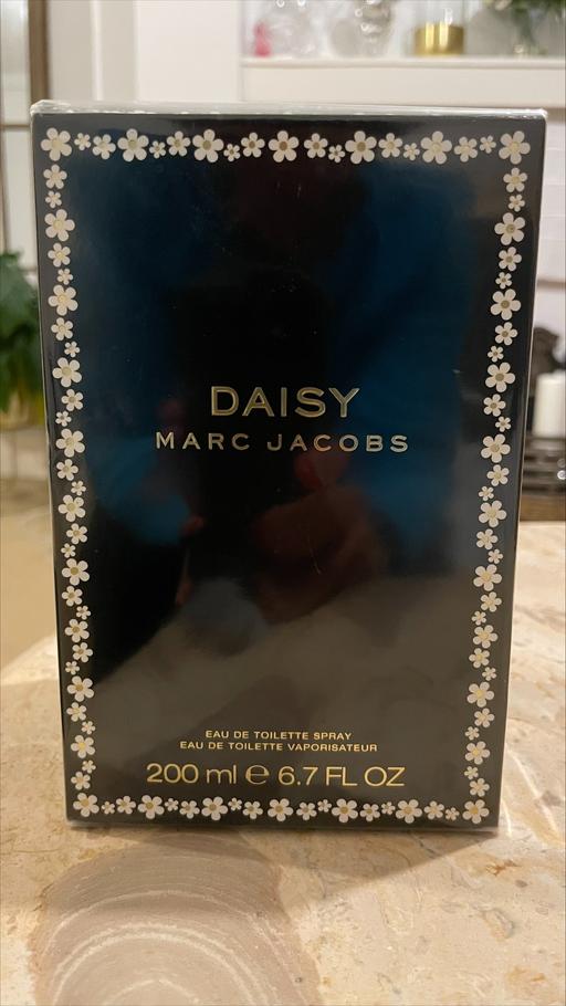 Buy & Sell Central London St Margarets - Central London - Photos for 200ml DAISY by Marc Jacobs Eau De Toilette