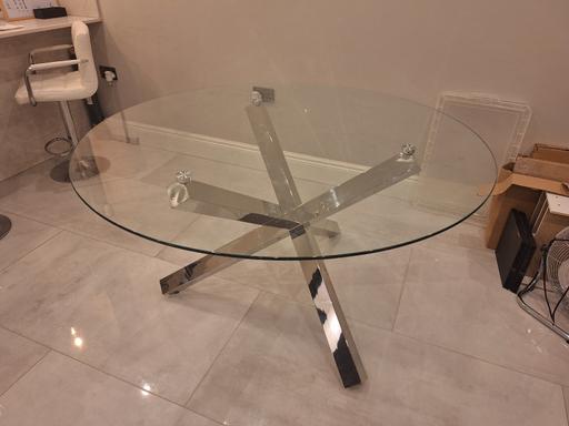 Buy & Sell North London Enfield - Photos for Table glass