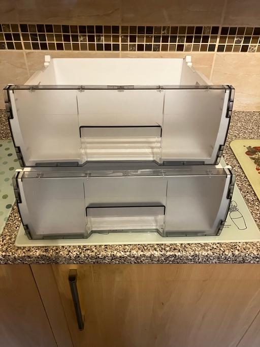 Buy & Sell West Yorkshire Calderdale - Photos for Lamona Fridge Freezer Drawers and Shelves