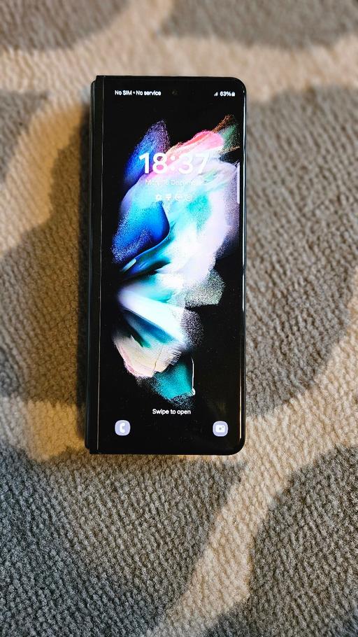 Buy & Sell Surrey Mole Valley - Photos for Samsung Galaxy Fold 3 5G 256gb