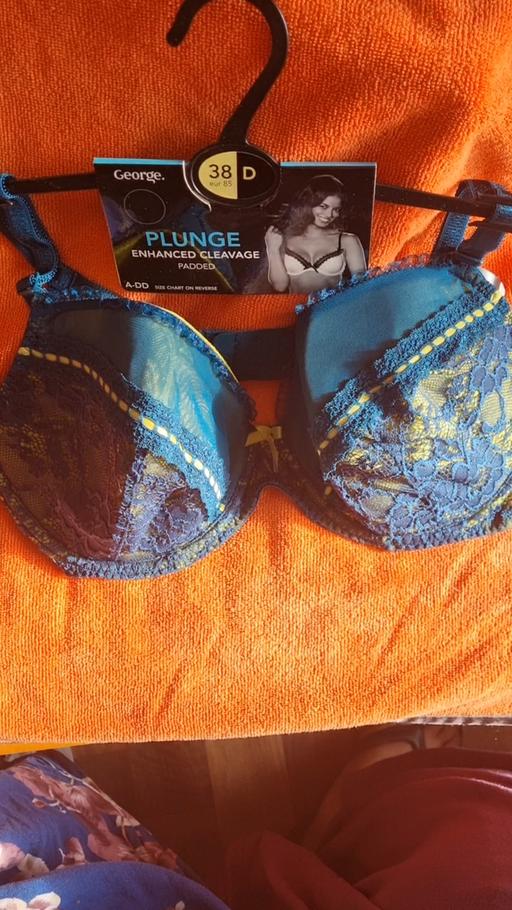 Buy & Sell West Midlands Sandwell - Photos for bra set...bra 38D ..