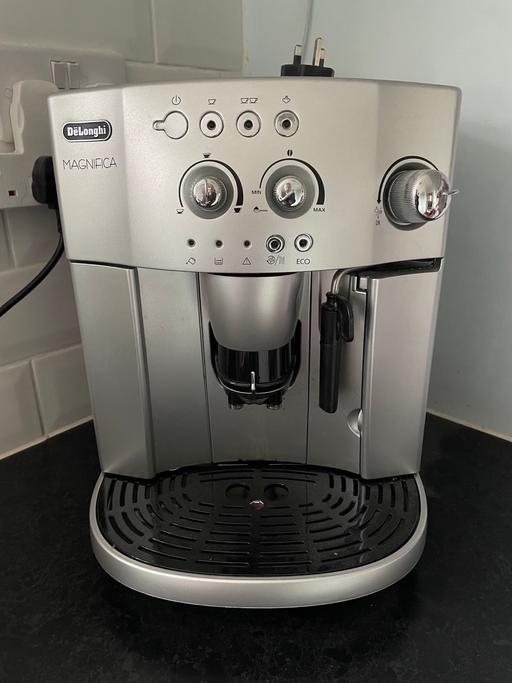 Buy & Sell Essex Thurrock - Essex - Photos for Delongh Magnifica bean to cup coffee machine