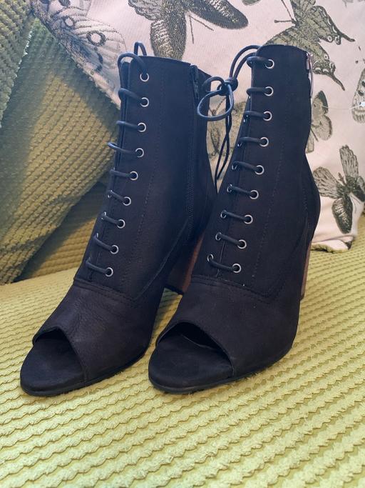 Buy & Sell West Midlands Sandwell - Photos for Mint velvet boots size 7