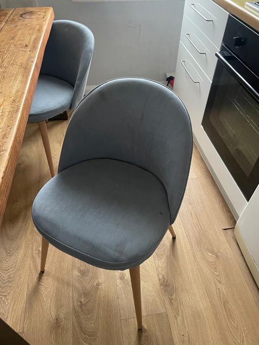 Buy & Sell Central London Lancaster Gate - Central London - Photos for Table chairs