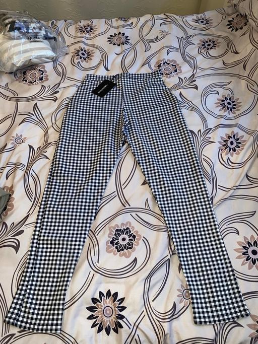 Buy & Sell West Midlands Birmingham - Photos for Straight leg checkered trousers