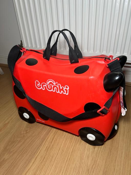 Buy & Sell Gloucestershire Gloucester - Photos for Trunki ladybird travel suitcase