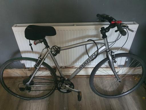 Buy & Sell Merseyside Wirral - Photos for Marin Road Bike (Needs new back tyre)