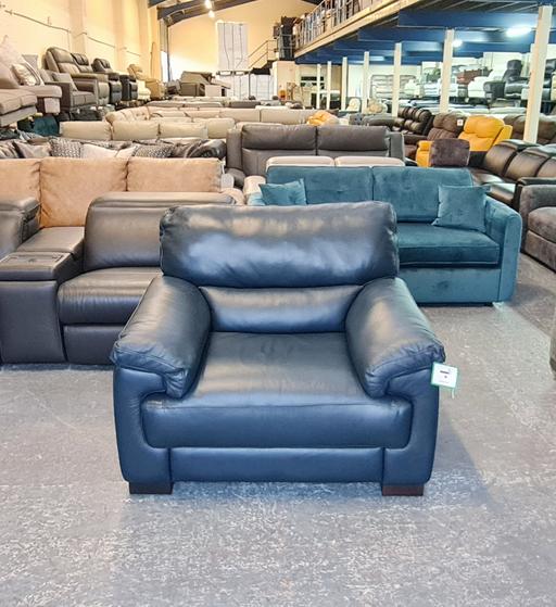 Buy & Sell Flintshire - Wales Pentre - Flintshire - Photos for Santino blue leather armchair